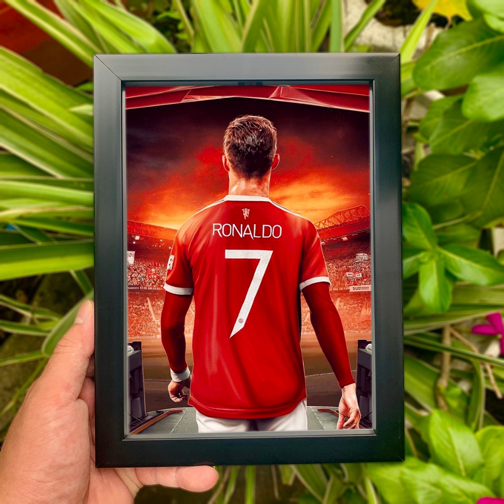 Khung Ảnh Poster Ronaldo CR7 Treo Tường, Để Bàn Nhiều Kích Thước Decor Phòng