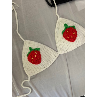 Bikini dâu tây Ly Phạm - bikini len móc handmade