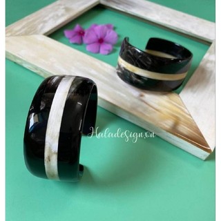 Vòng tay chữ C sừng bò Châu Phi, 2 màu đen trắng