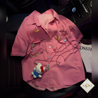 Áo jean hồng kèm Hello Kitty