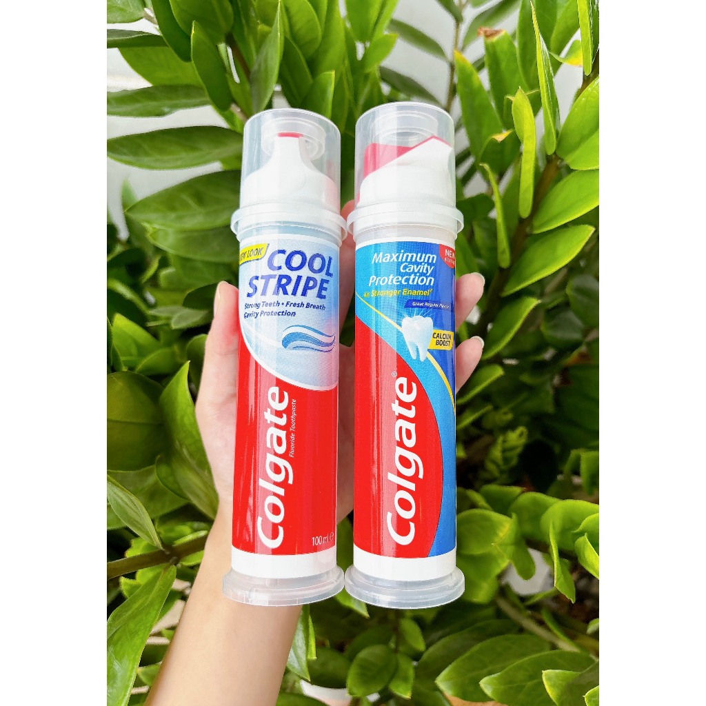 Kem đánh răng Colgate chai xịt 100ml.