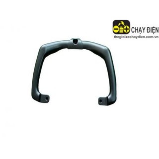 Tay xách xe máy điện Vespa