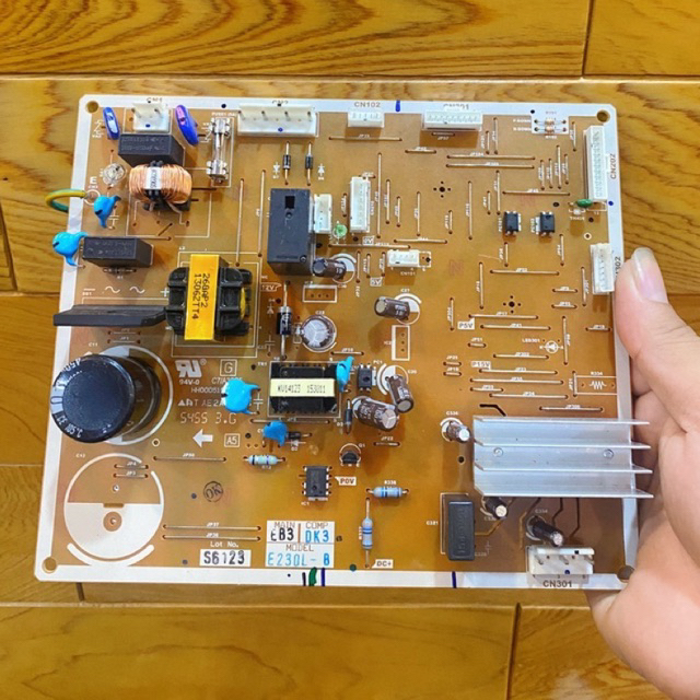 Bo Mạch Tủ Lạnh Hitachi (no model)