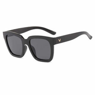Kính râm đi biển chữ v kr05