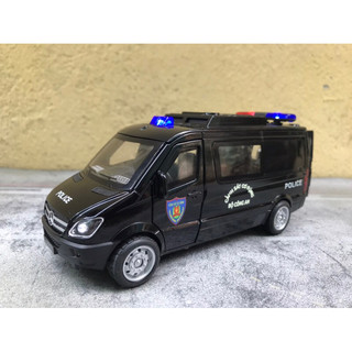 Mô hình xe POLICE CSCĐ Mercedes Printer 1:32
