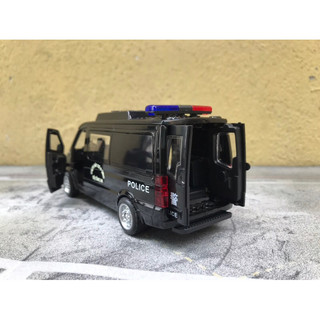 Mô hình xe POLICE CSCĐ Mercedes Printer 1:32