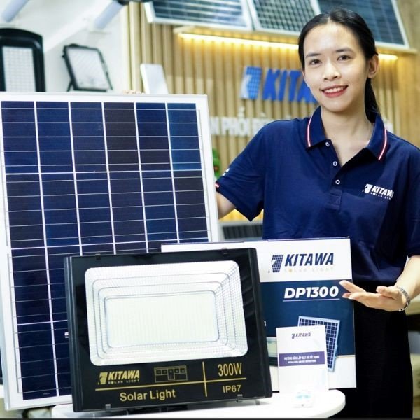Đèn pha năng lượng mặt trời Kitawa 300w
