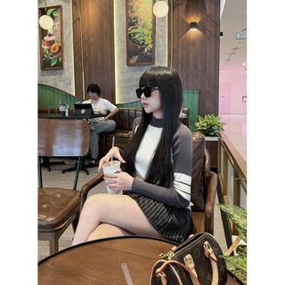 𝐂𝐇𝐄𝐑𝐑𝐘: Áo Len Thom Mix Trắng Xám