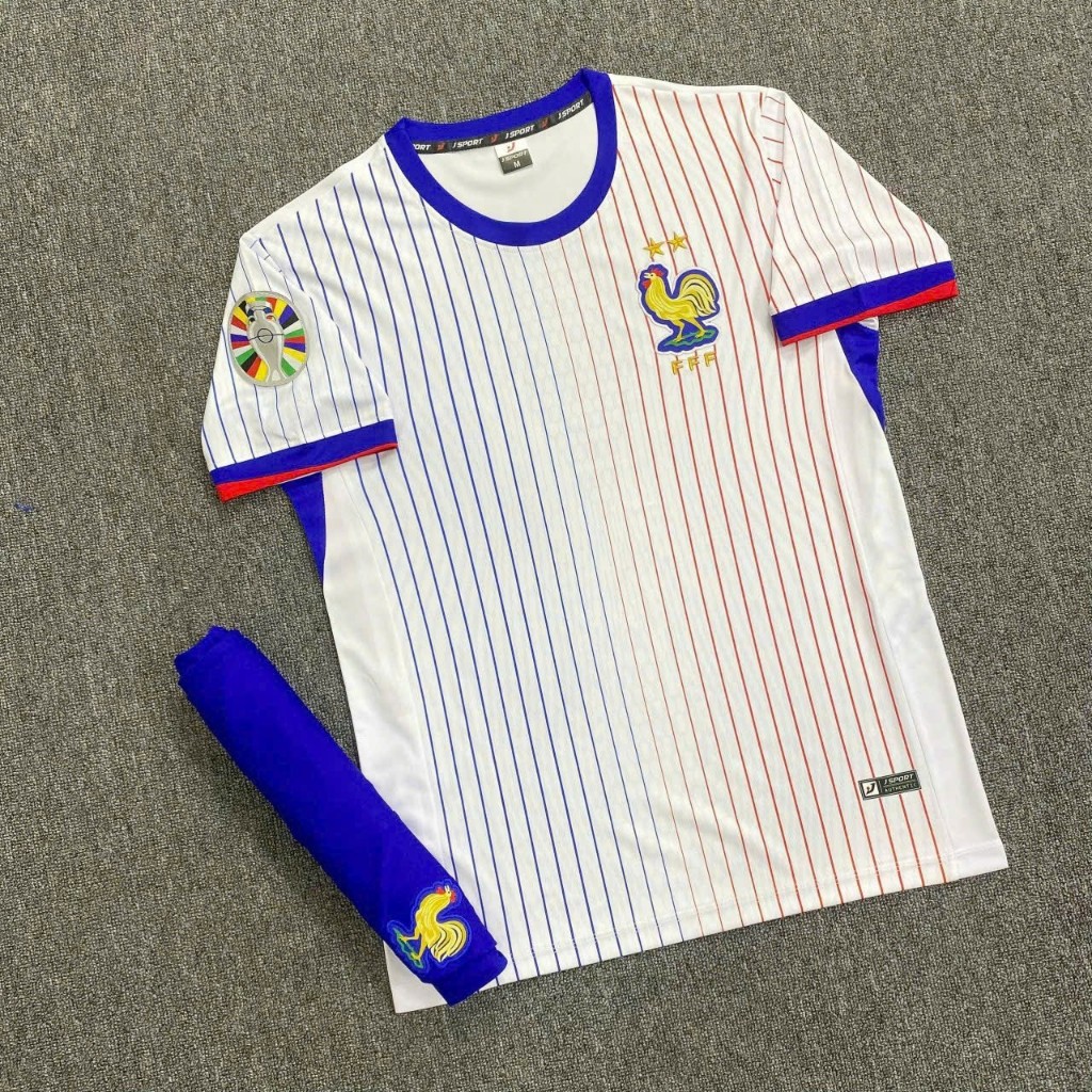 Bộ Quần Áo Bóng Đá Pháp Trắng Sọc EURO 2024