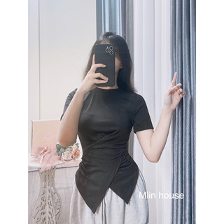 Áo xẻ tà chéo dúm bụng by Miin