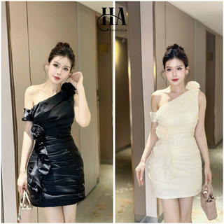 Váy xếp tầng đính hoa lệch vai 530k sml