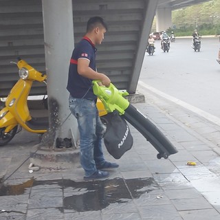 Máy thổi bụi, hút bụi chạy điiện cầm tay Sumo 2250A