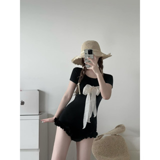 Jumpsuit nữ mặc đi chơi biển du lịch Jum đùi đen basic cực tôn dáng MA1648