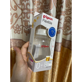Bình sữa pigeon streamline 150ml/250ml
