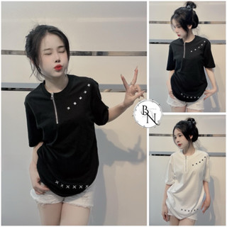 Áo Phông Tay Lỡ Khoá Cổ Đính Đá - Form Rộng Unisex Nam Nữ Đều Mặc Được