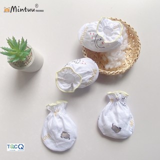 Bộ bao tay bao chân sơ sinh, cuốn biên in họa tiết Mintuu - 3171
