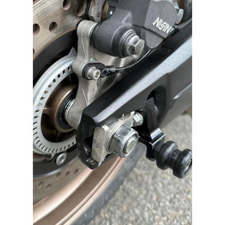 Pát gắn ốc ben honda cb650r, cbr650r mẫu mới 2022