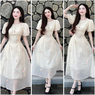 Đầm midi voan nude thêu hoa cài nút cổ tay phồng