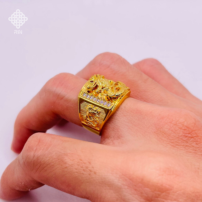 Nhẫn nam titan, Nhẫn nam đính đá mạ vàng 18k chạm khắc rồng tinh xảo, Không phai màu không rỉ sét mã