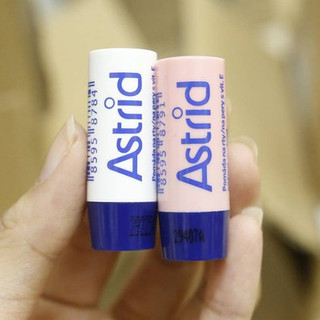 Son Dưỡng Môi Astrid 3g (nắp hồng).