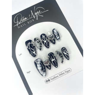 40 Nailbox thiết kế Y2K đen trắng