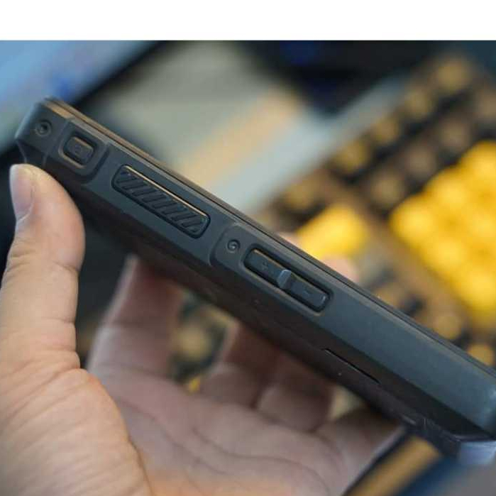 Điện thoại Sonim XP8800 (4GB/64GB) - Điện thoại MỸ "HAI SIM" - Pin Trâu 5000mah Chống Va Đập | BigBuy360 - bigbuy360.vn