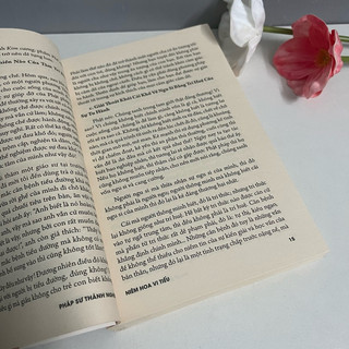 Sách - Niêm Hoa Vi Tiếu