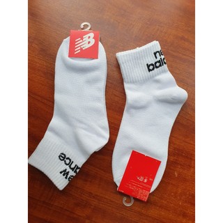 Tất New Balance cổ trung
