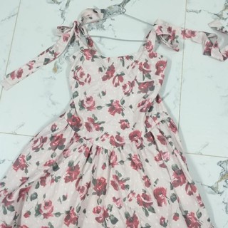 Đầm bé gái secondhand 1565 chất lụa có lót đẹp size (N86-88cm E80cmD>80cm) mới 99%
