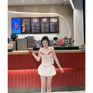 SET 3 MÓN CARO ĐỎ: ÁO BRA CARO ĐỎ VIỀN REN NGỰC + CHÂN VÁY TRẮNG BÍ PHỒNG XÒE + ÁO TRẮNG NGOÀI 2 DÂY THÊU CHỮ ĐỎ (TH)