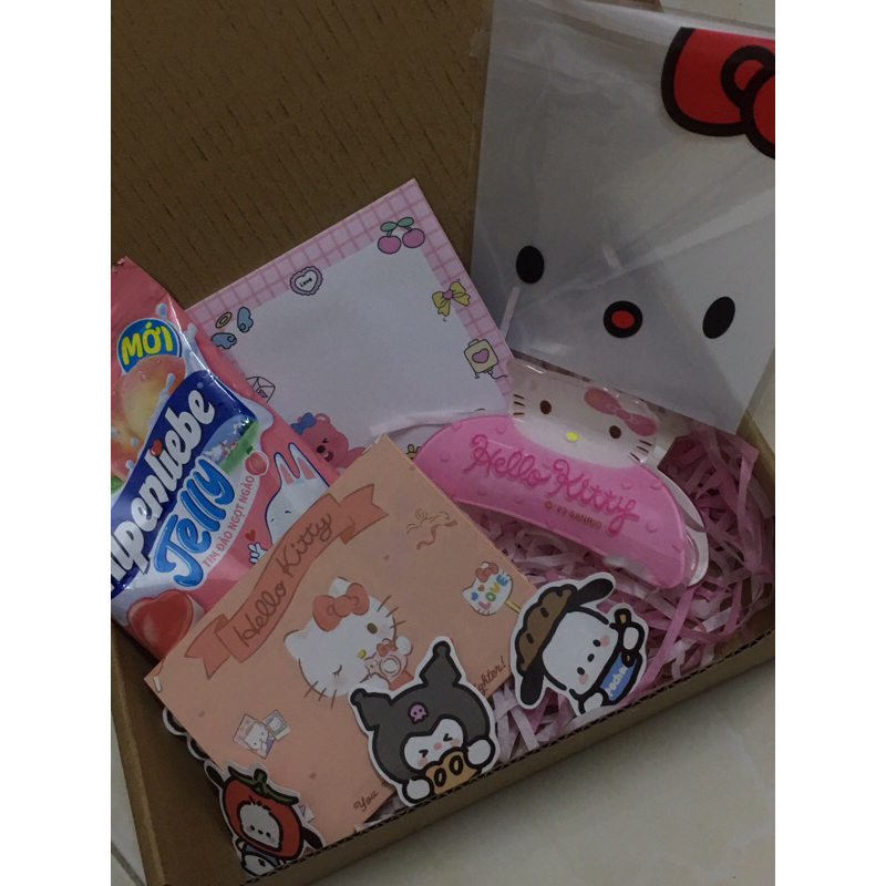 Set giftbox kẹp hello kitty cho người iu
