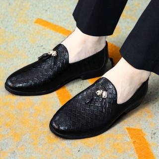 Giày lười nam trẻ trung giá rẻ, giầy tây da PU mềm in họa tiết vân caro đế cao su đúc nguyên khối khâu chắc chắn RUNO G1
