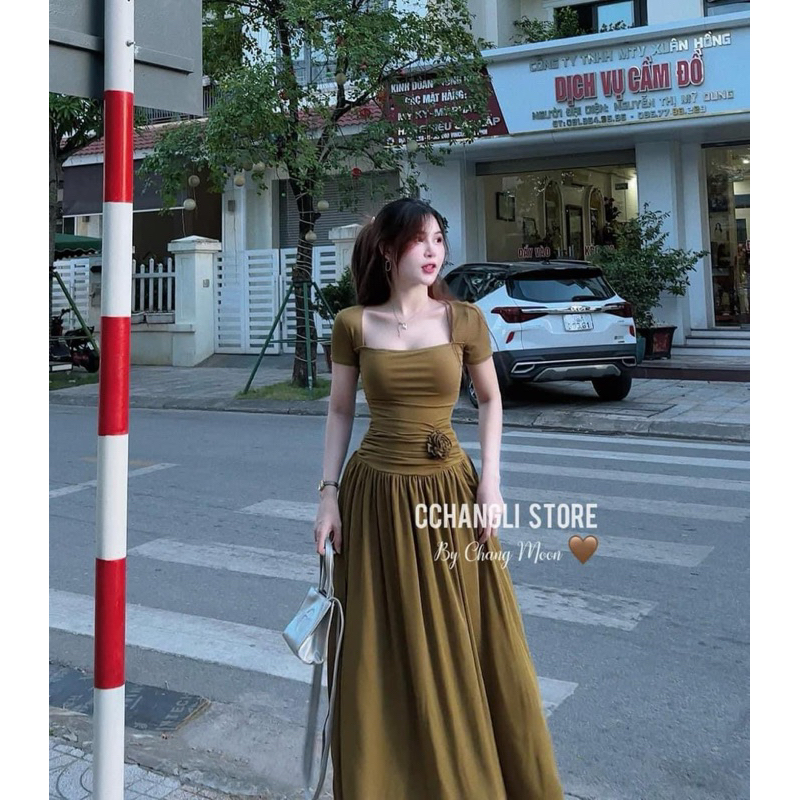 ĐẦM DÁNG XOÈ ĐÍNH HOA CHẤT ZIP