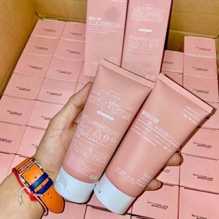 Sữa rửa mặt nhau thai cừu