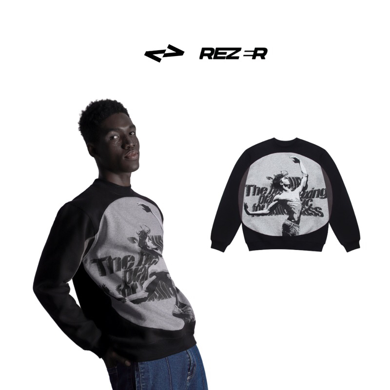 SPOTLIGHT SWEAT SHIRT