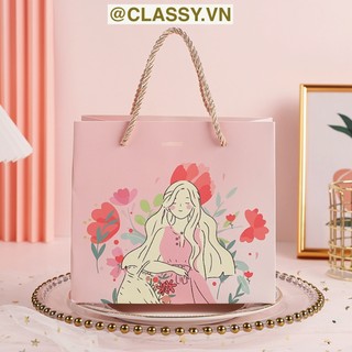 Túi quà tặng Classy, túi giấy Sweet love xanh lá sang trọng Q1348
