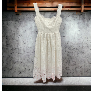 Thanh lý đầm thiết kế cao cấp của hikichi sz M eo68,69 quay về