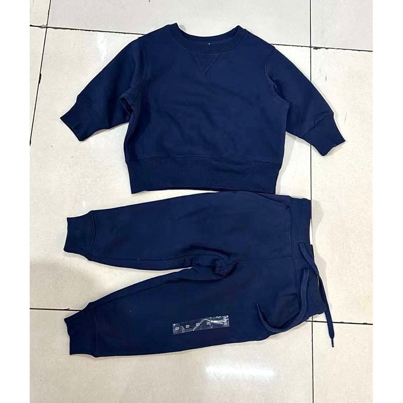 Bộ nỉ Uniquilo xuất dư xịn bé trai