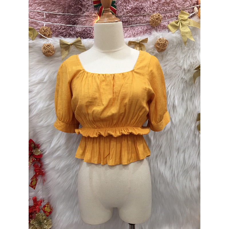 (A69)Áo Croptop Eo Bo Chun 2hand hiệu I GOT C- Size S M🌹(A69)