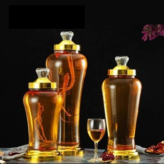 √Bình thủy tinh ngâm rượu nắp vàng