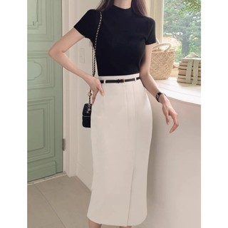 Chân váy bút chì xẻ trước dáng dài qua gối có lót trong kèm đai, bc gấu lệch d68