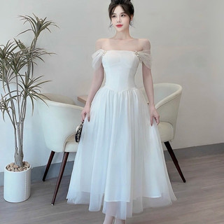 váy công chúa đính đá hoa eo