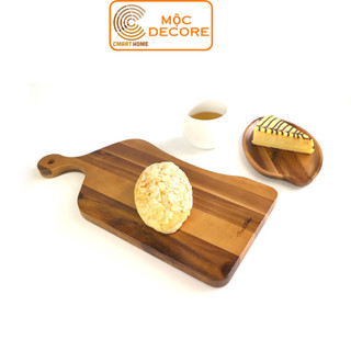 Thớt gỗ chữ nhật đức thành, có lỗ treo chất liệu gỗ tràm kháng nước tốt - kích thước 42x20x2 cm - ms 13031