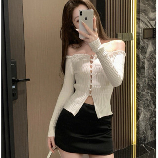 ( sẵn) Áo len trễ vai tay áo ống loe, áo len nữ dài tay trễ vai kết hợp khuy cài hàng loại 1 order  nhà Oanhdilys