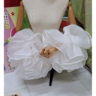 Cặp tay rời xếp li tạo kiểu