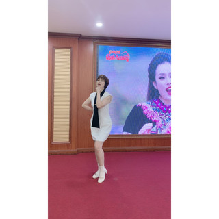 Thanh lý thập cẩm váy xinh size L
