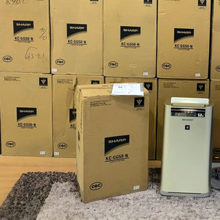 Máy lọc không khí sharp kc-gg50 màu vàng gold - fullbox - có tạo ẩm - hàng nhật