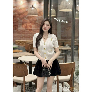 ÁO LEN KHUY ĐỒNG KÈM TAG YL VÀNG