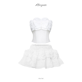 Set áo quây và chân váy xoè màu trắng (MIA SET)