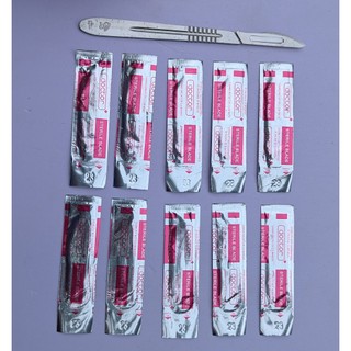 Lưỡi dao mổ số 23 và cán dao mổ số 4